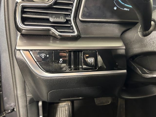 Used 2023 Kia Sportage EX image 20