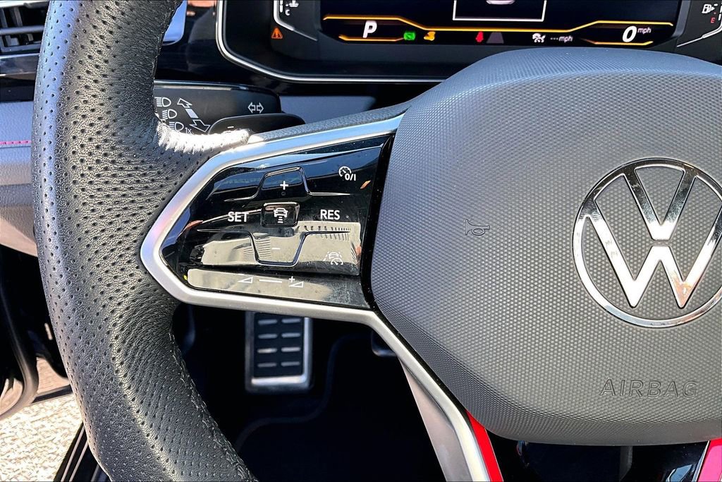Used 2025 Volkswagen Jetta GLI Autobahn image 26