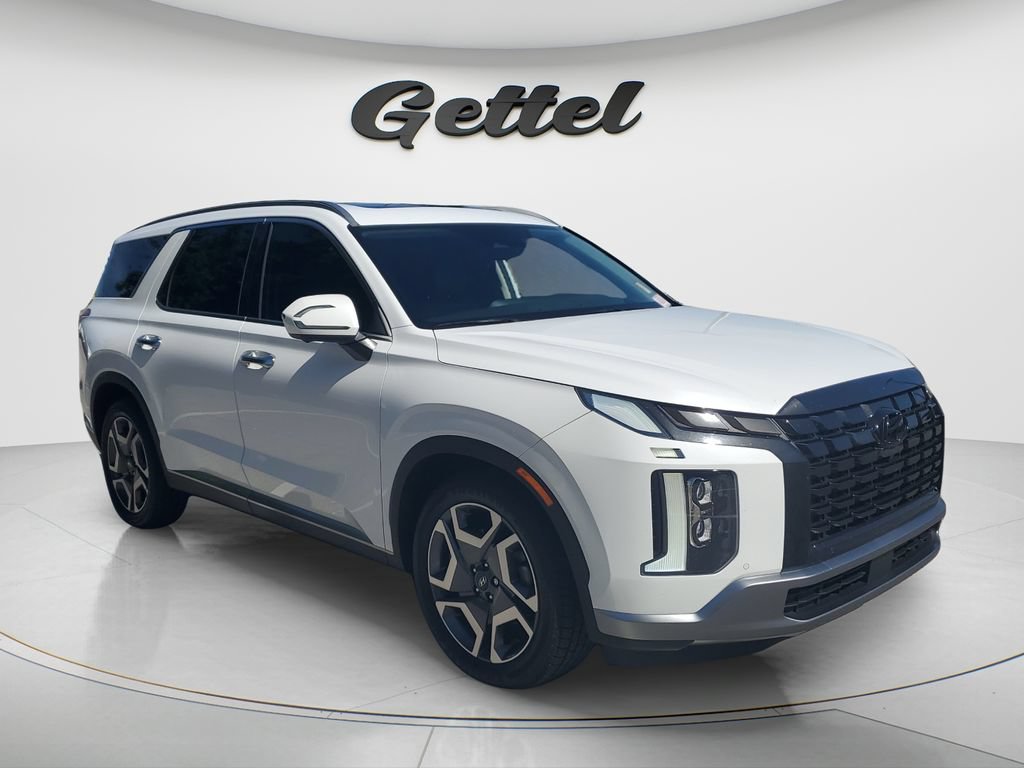Used 2024 Hyundai Palisade Limited FWD image 3