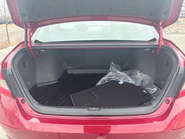 Used 2018 Honda Accord Touring image 25