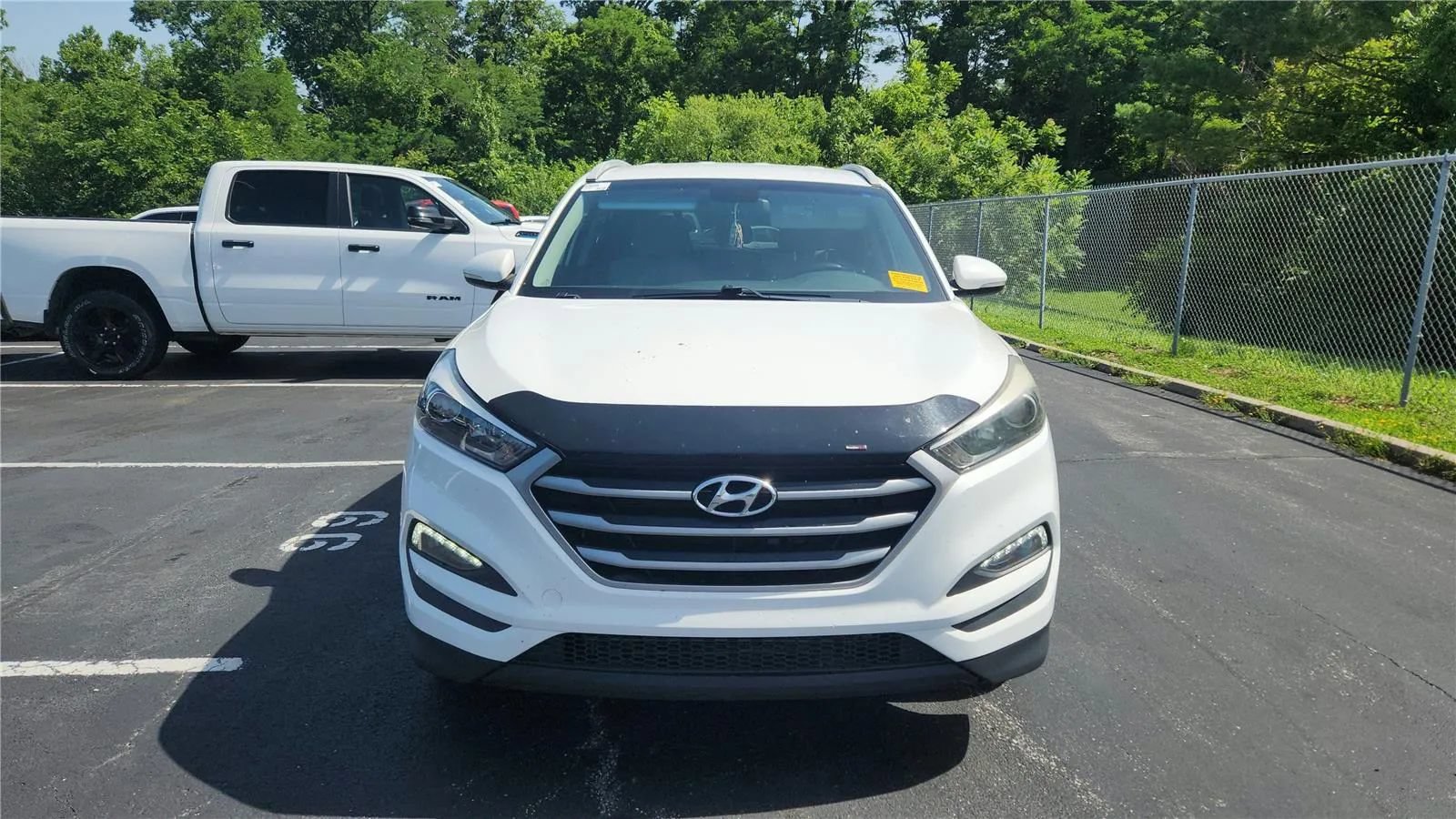 Used 2018 Hyundai Tucson Sport FWD image 3