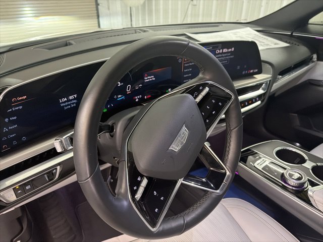 Certified 2024 Cadillac Lyriq Luxury RWD image 9