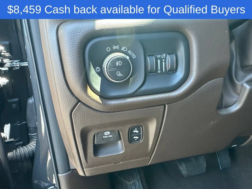 New 2026 RAM 1500 Laramie w/ Chrome Appearance Group AWD/4WD image 14