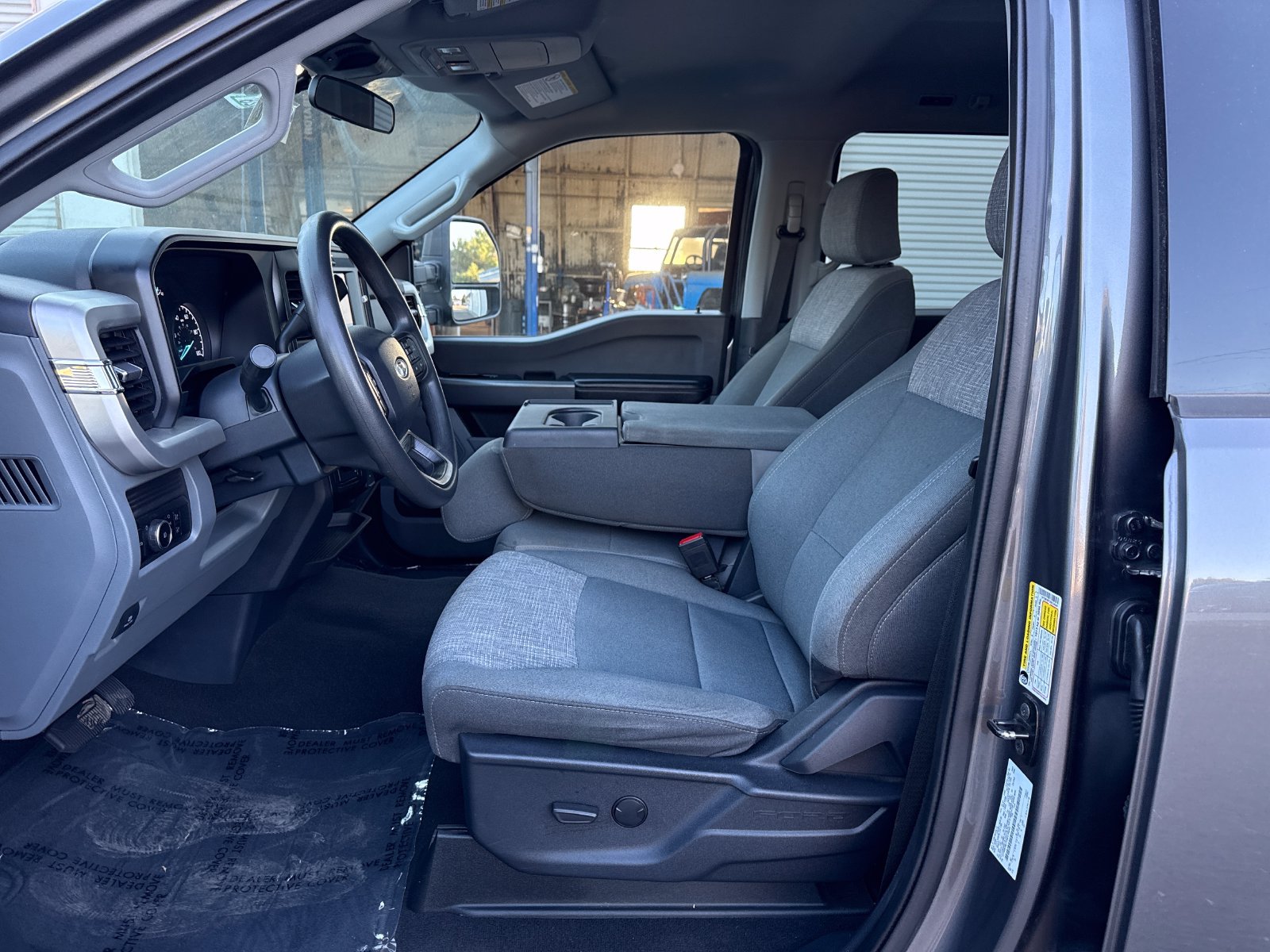 Certified 2025 Ford F350 XLT AWD/4WD image 9