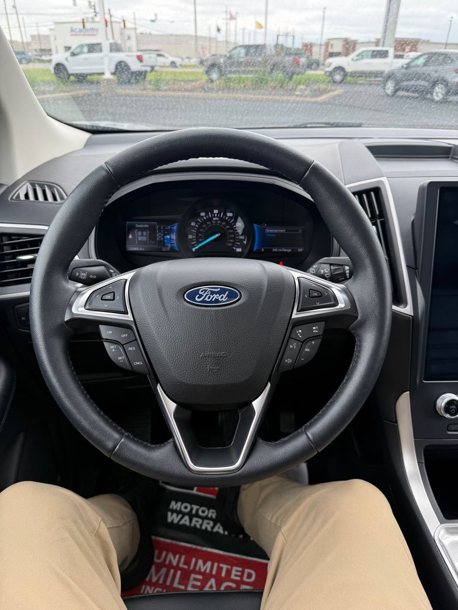 Used 2023 Ford Edge SEL w/ Convenience Package AWD/4WD image 13