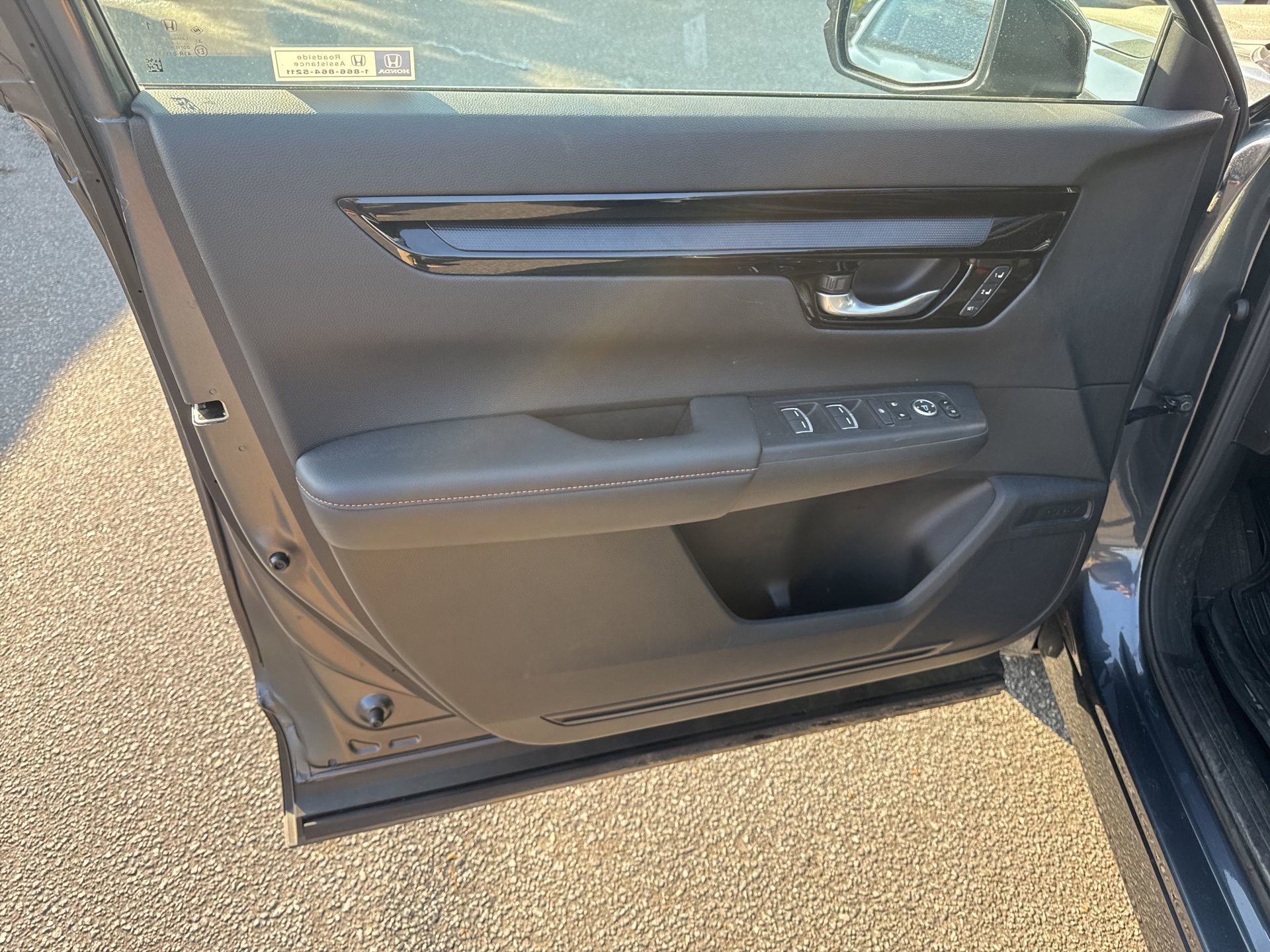 Used 2023 Honda CR-V Sport Touring image 13