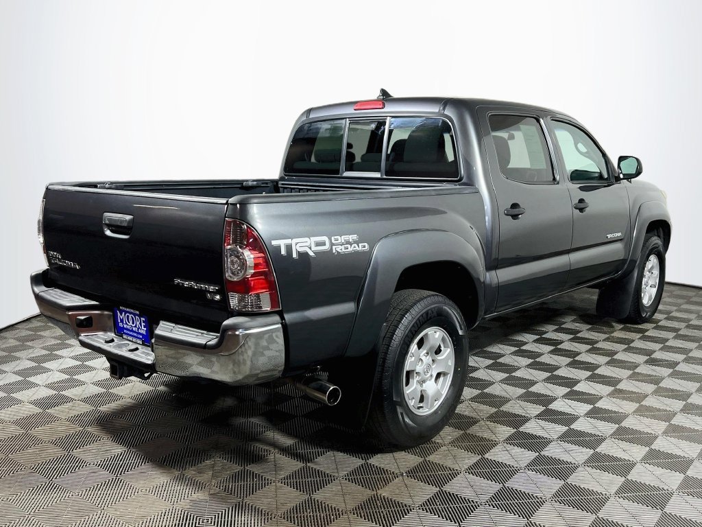 Used 2015 Toyota Tacoma PreRunner w/ TRD Off-Road Package RWD image 7