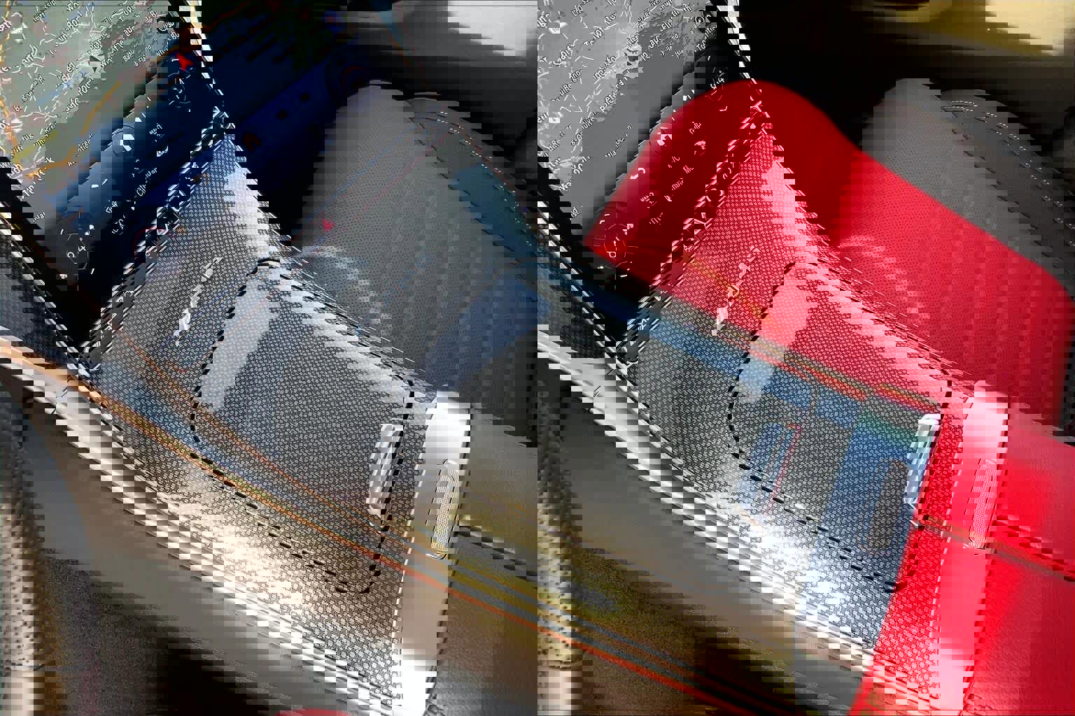 New 2026 Mercedes-Benz GLC 43 AMG 4MATIC image 7