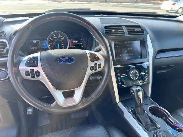 Used 2015 Ford Explorer Limited image 12