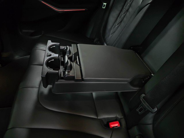 Used 2019 BMW X5 xDrive50i w/ M Sport Package image 18