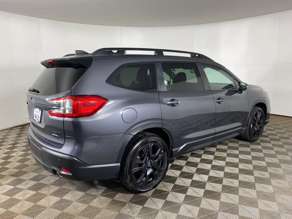 Used 2023 Subaru Ascent Onyx Edition image 5