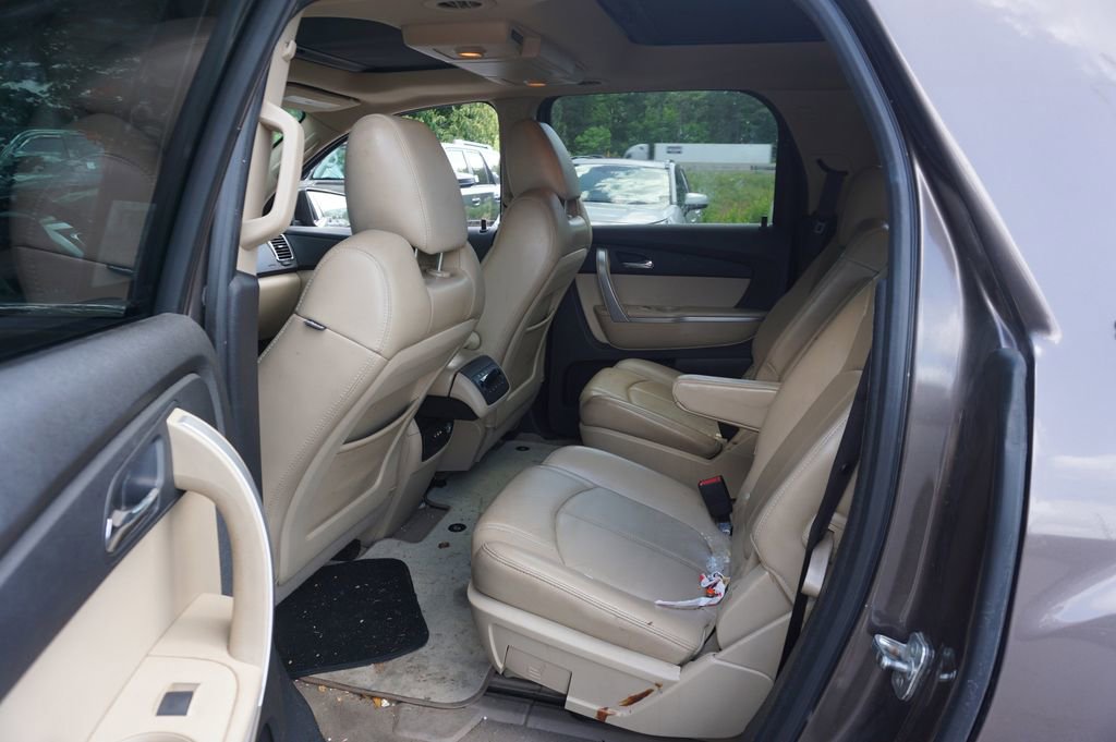 Used 2010 GMC Acadia SLT FWD image 12