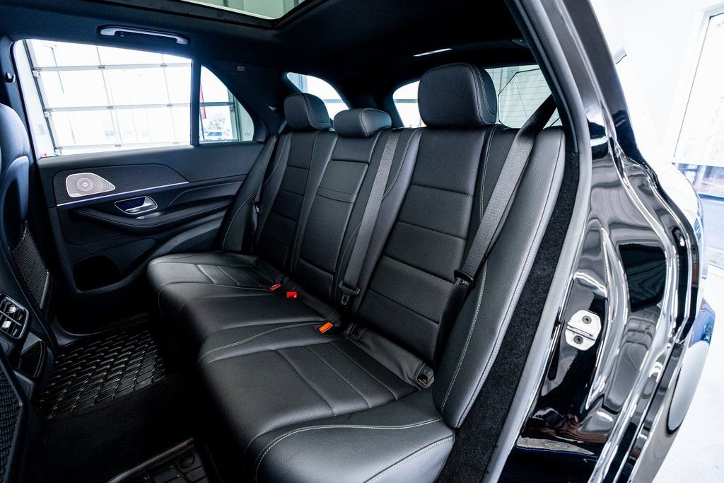 Used 2023 Mercedes-Benz GLE 350 4MATIC w/ AMG Line Exterior image 55