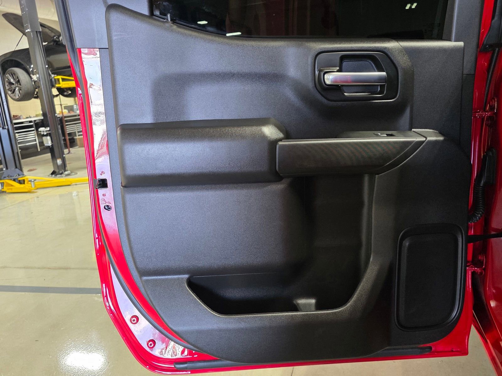 Used 2024 Chevrolet Silverado 1500 Custom Trail Boss image 15