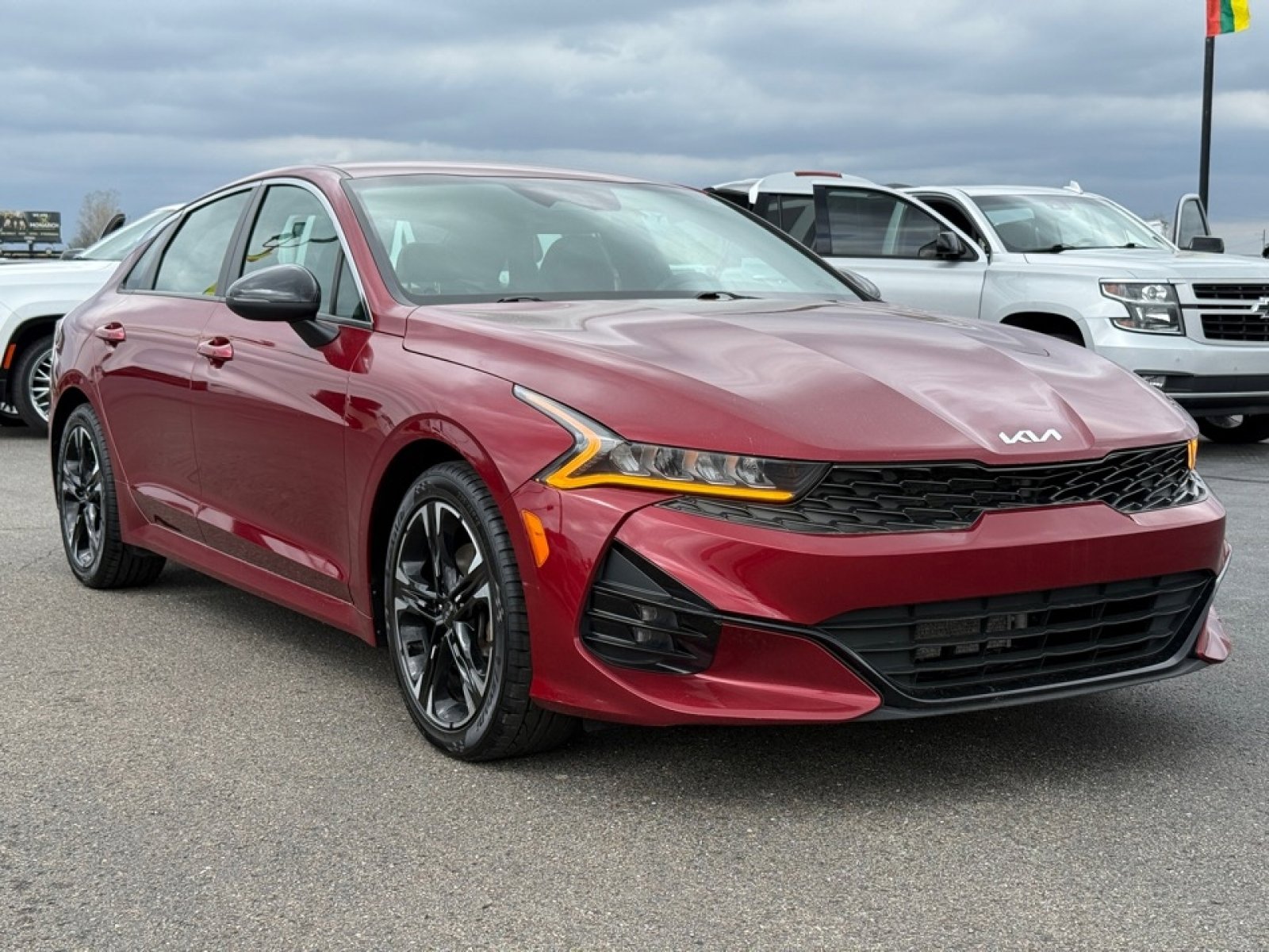 Used 2022 Kia K5 GT-Line AWD/4WD image 2