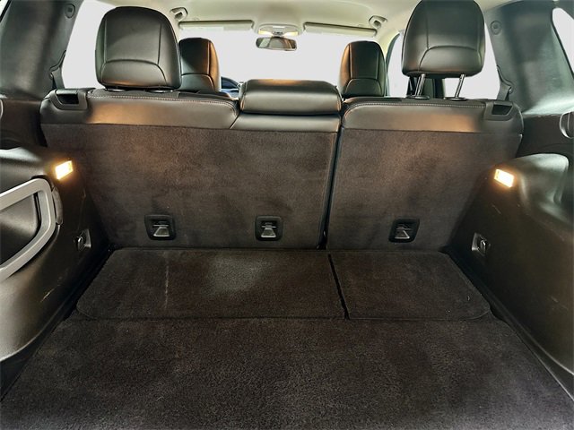 Used 2018 Jeep Cherokee Trailhawk w/ Cold Weather Group image 27