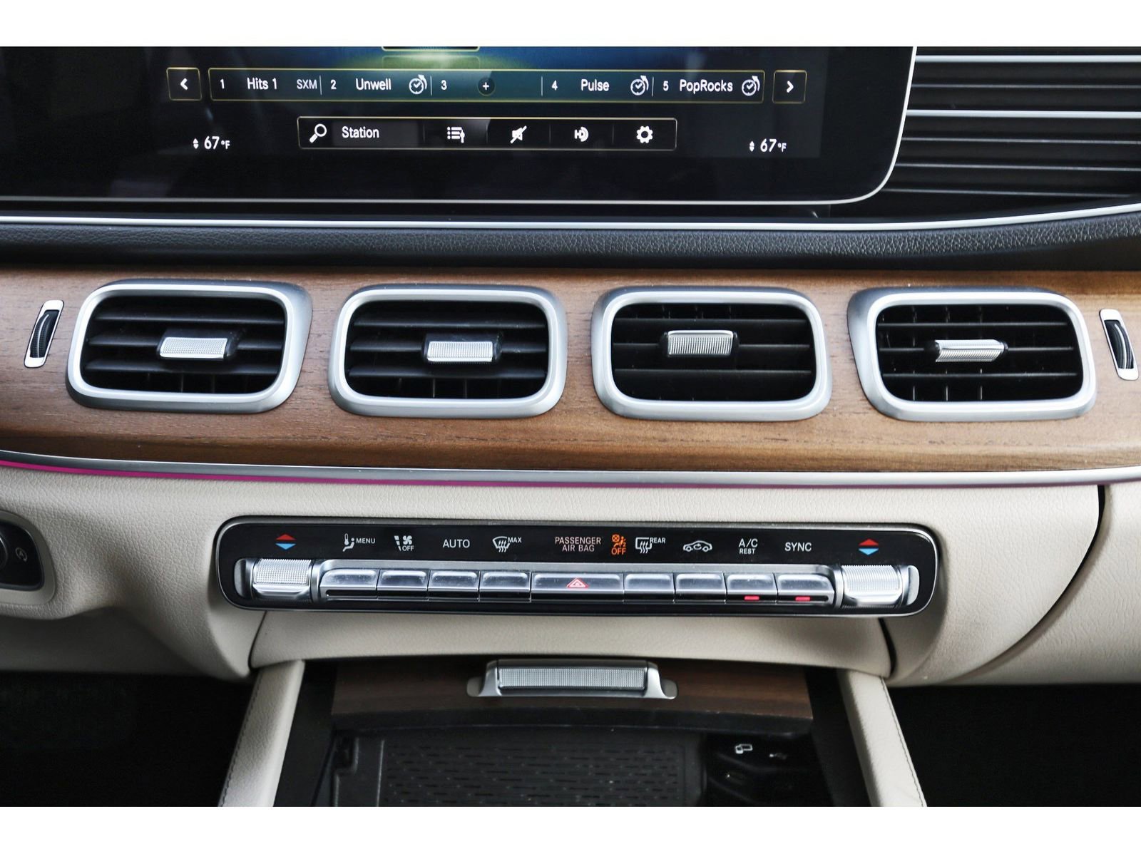 Used 2022 Mercedes-Benz GLE 350 image 26