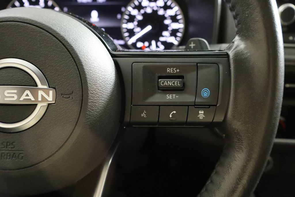Used 2023 Nissan Rogue SV w/ SV Premium B Package FWD image 10
