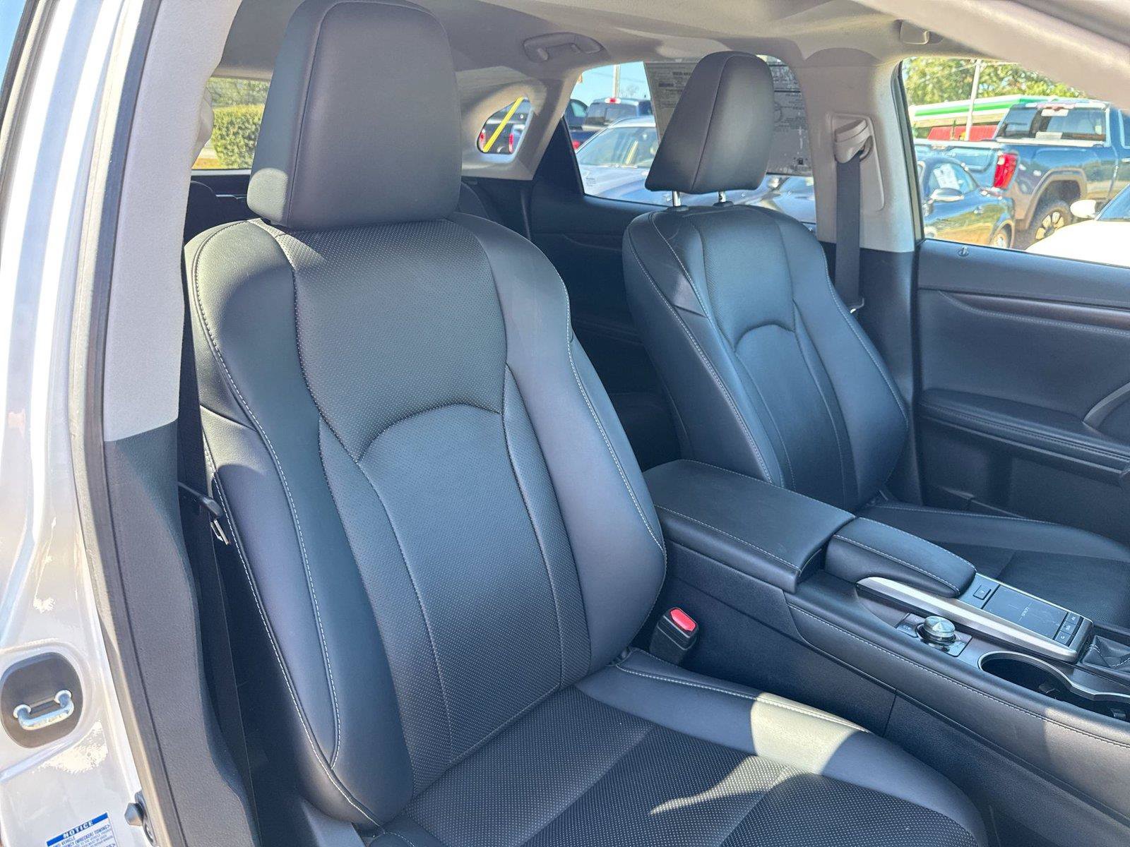 Used 2020 Lexus RX 450h AWD w/ Premium Package image 17