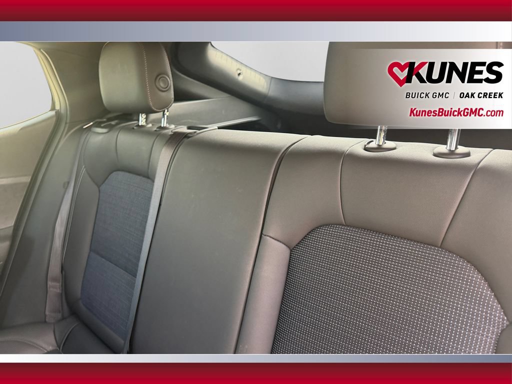 Used 2026 Buick Envista Preferred w/ Convenience I Package FWD image 33