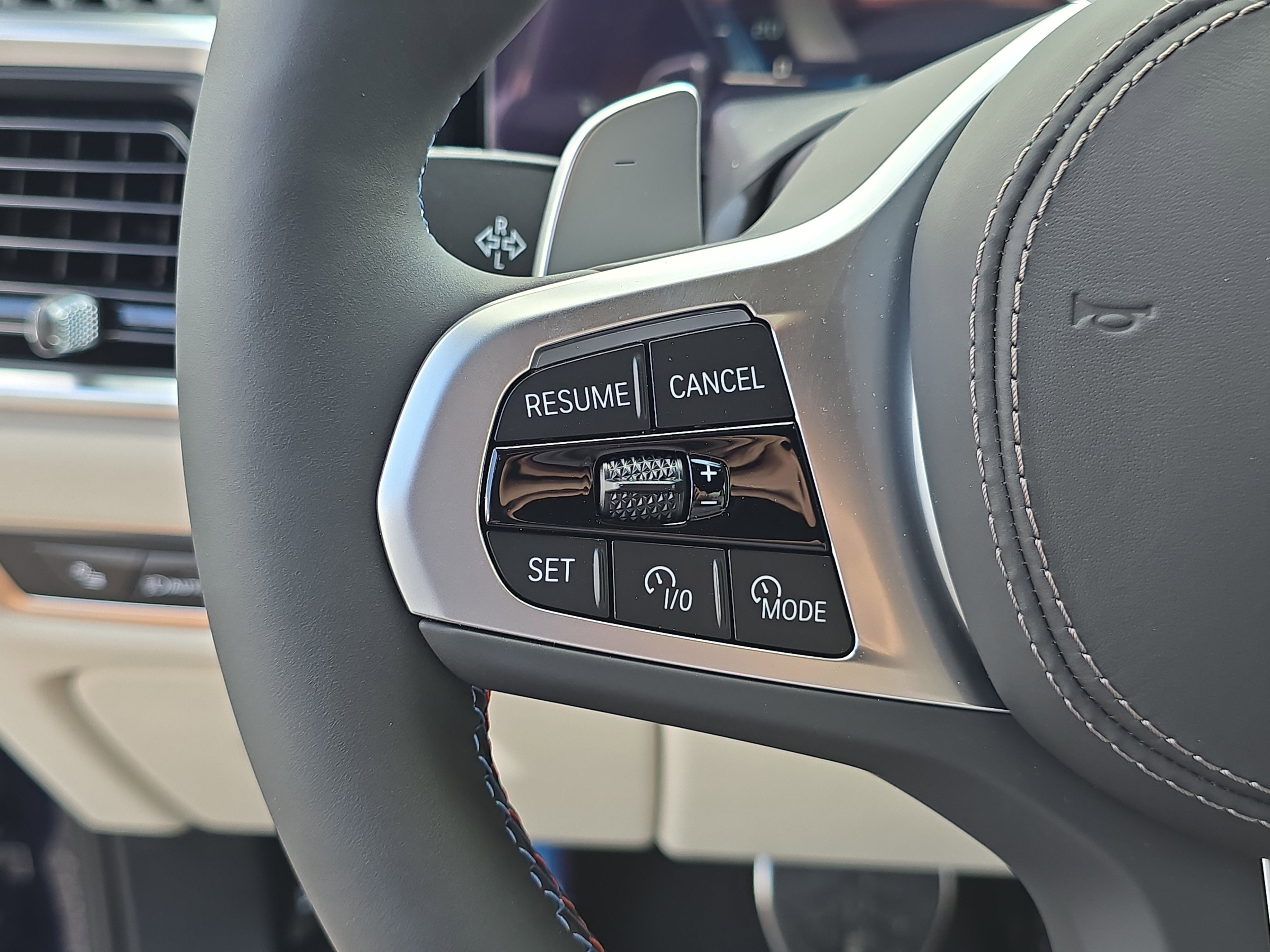 New 2026 BMW X7 M60i image 35