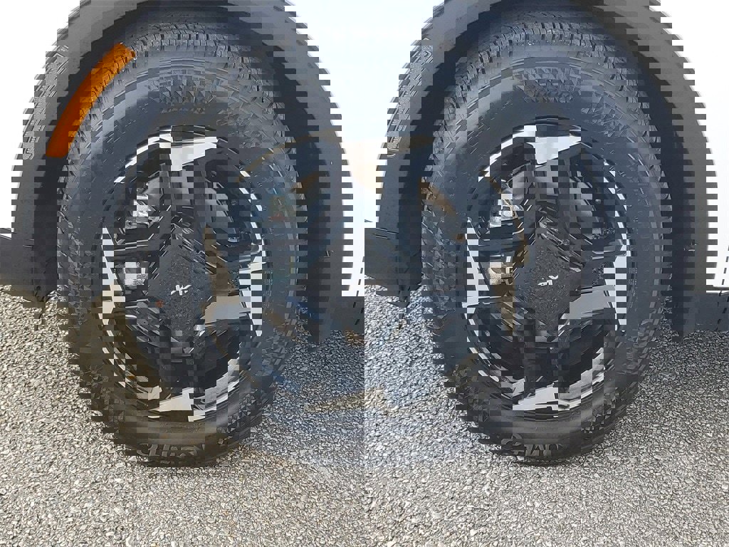 New 2026 Kia Sportage EX image 30