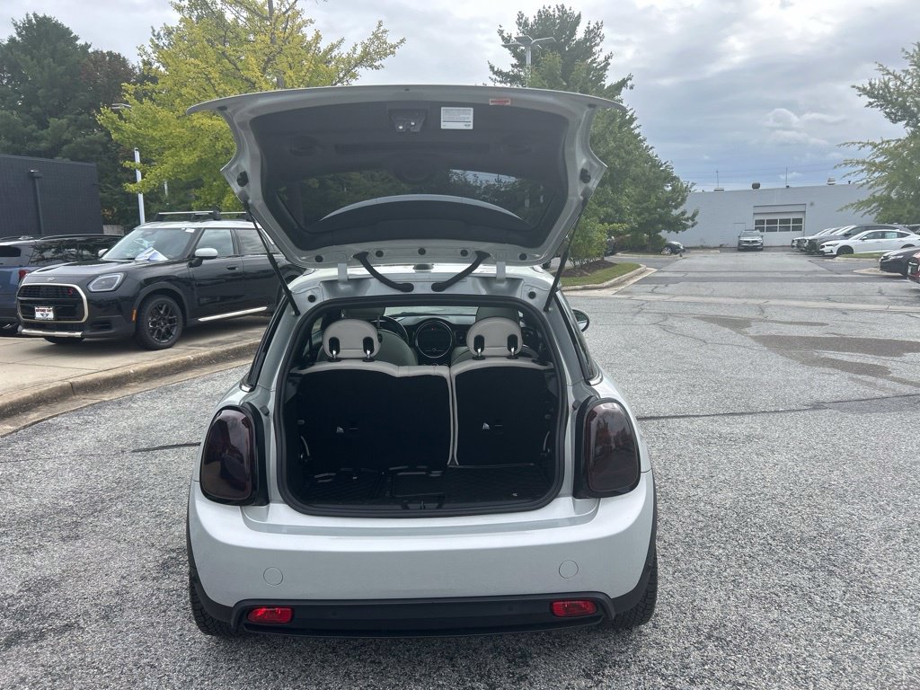 Used 2022 MINI Cooper SE FWD image 12