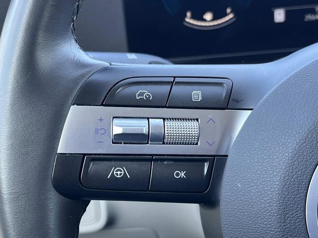 Certified 2025 Hyundai Kona SEL image 26