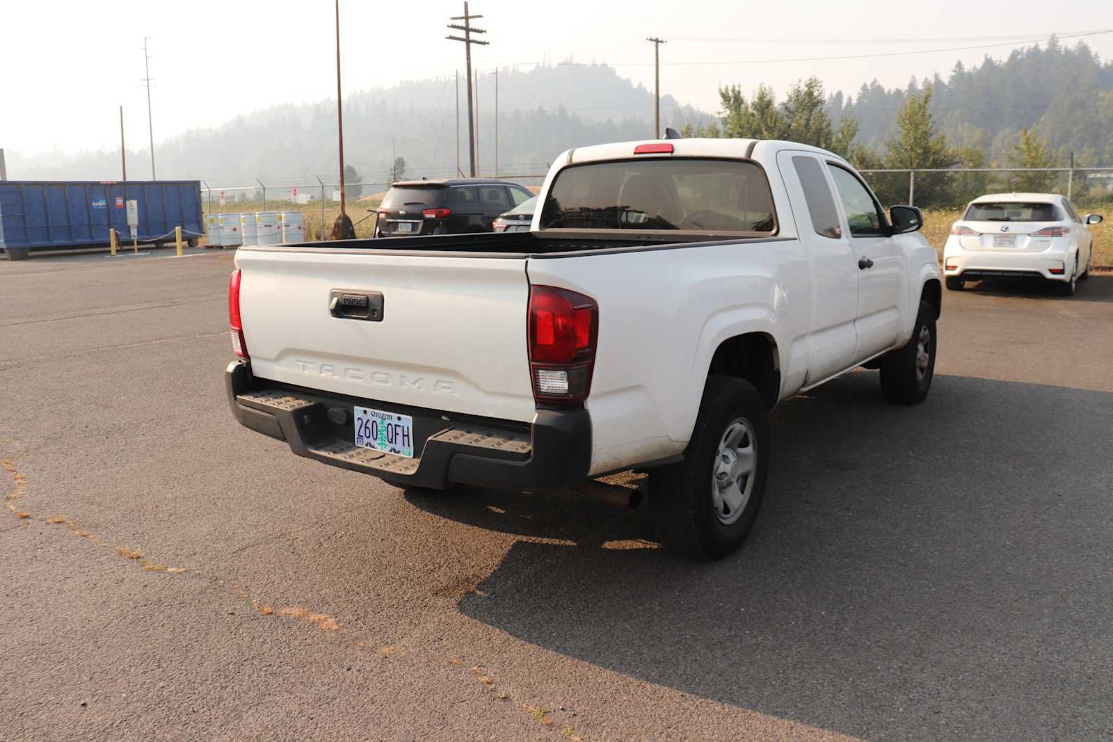 Certified 2022 Toyota Tacoma SR RWD image 5