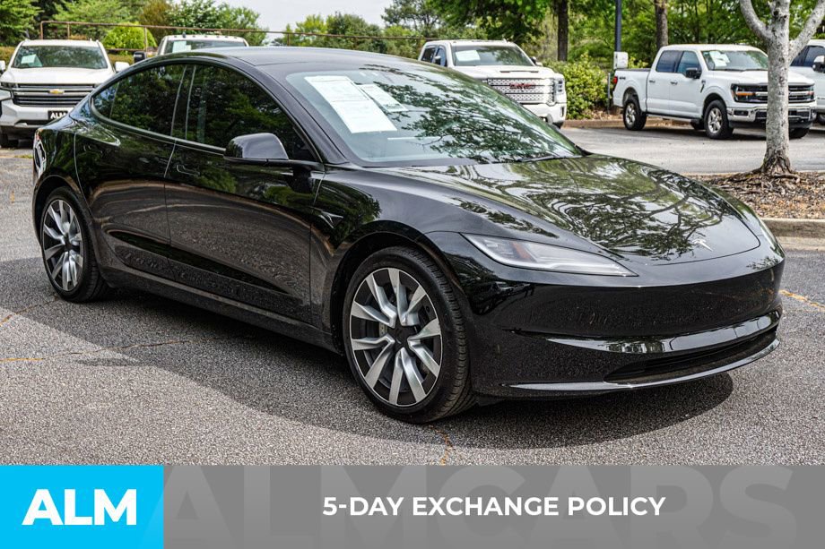 Used 2024 Tesla Model 3 Standard Range image 4