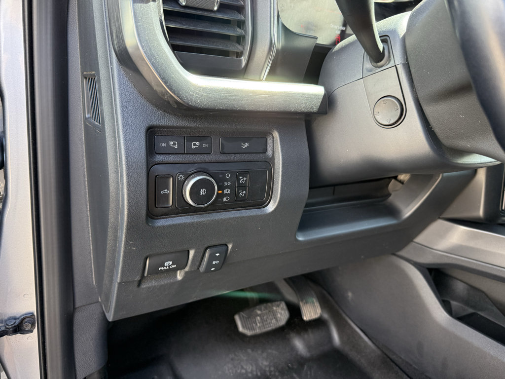 Used 2024 Ford F350 Lariat w/ Lariat Ultimate Package AWD/4WD image 19