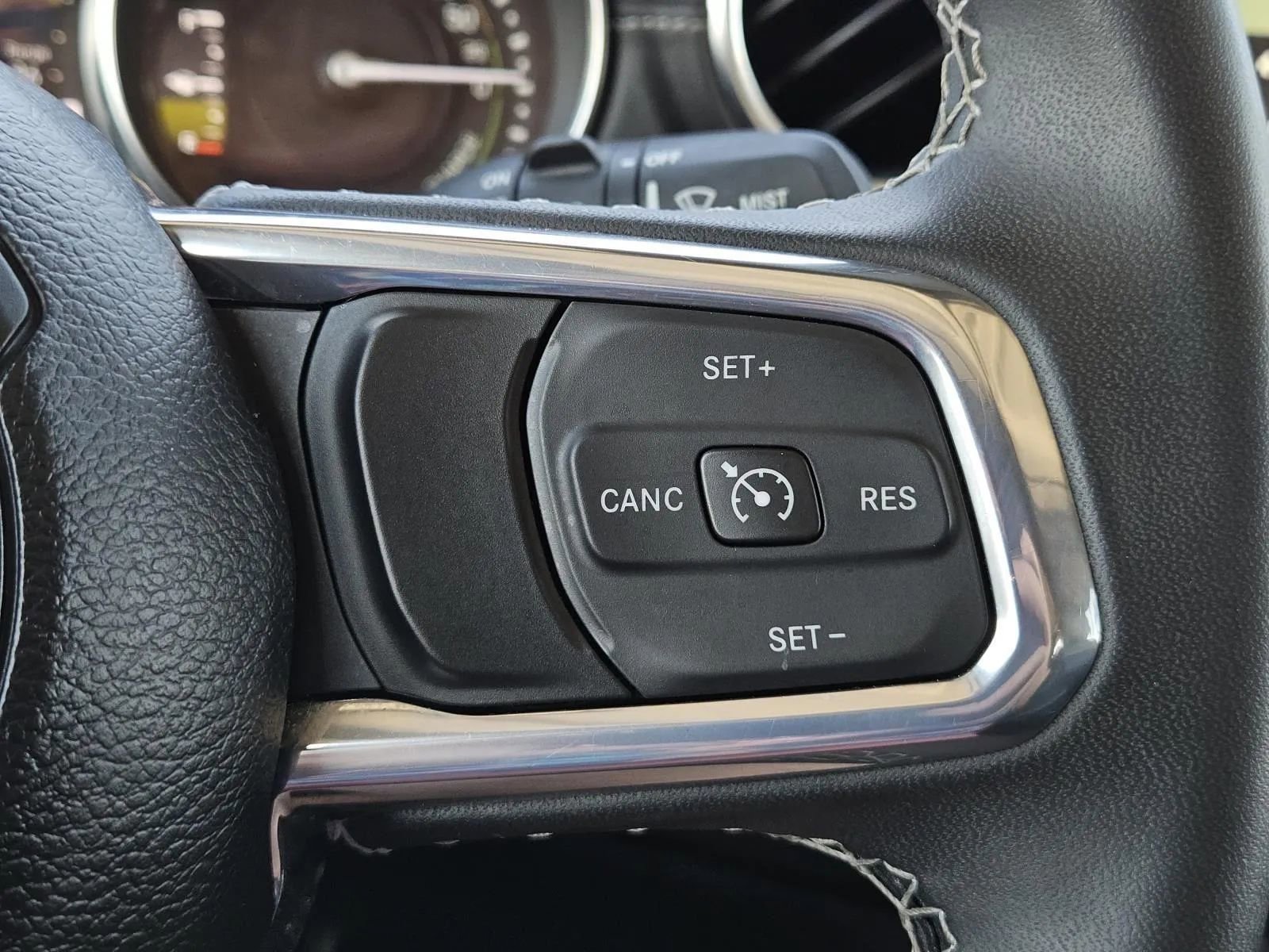 Used 2023 Jeep Wrangler Sahara image 23