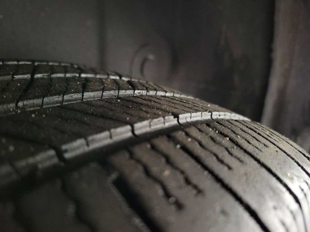 Used 2019 Dodge Grand Caravan SE w/ UConnect Hands-Free Group image 12