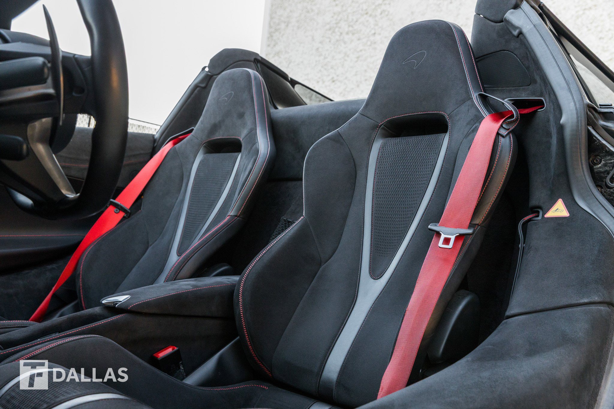 Used 2024 McLaren 750S Spider image 23