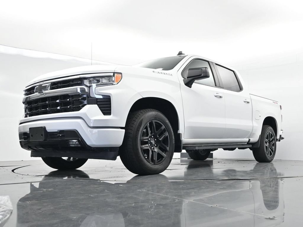 Used 2025 Chevrolet Silverado 1500 RST w/ LPO, Liner Protection Package AWD/4WD image 25