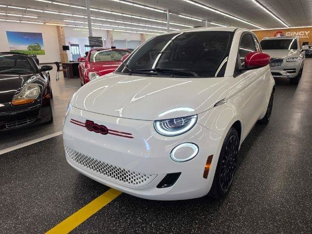 Used 2024 FIAT 500 e (RED) FWD image 1