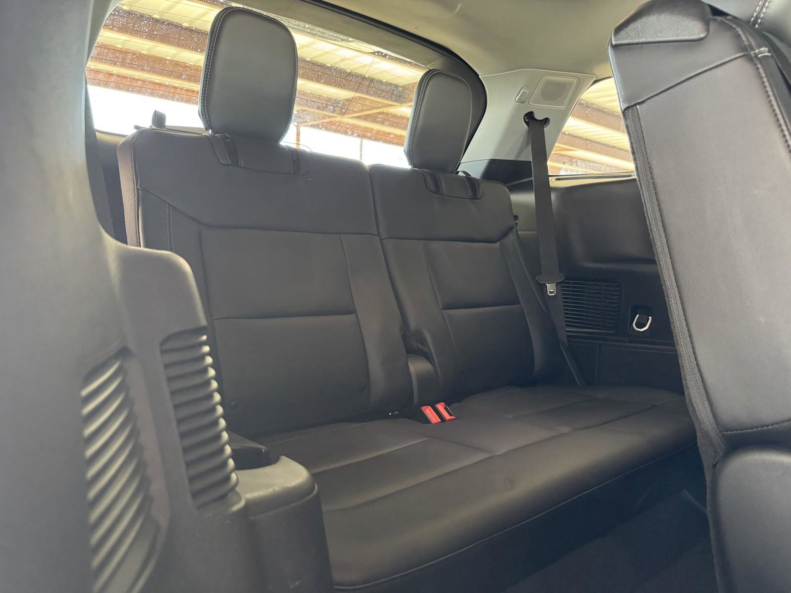 Used 2023 Ford Explorer XLT w/ Equipment Group 202A image 37