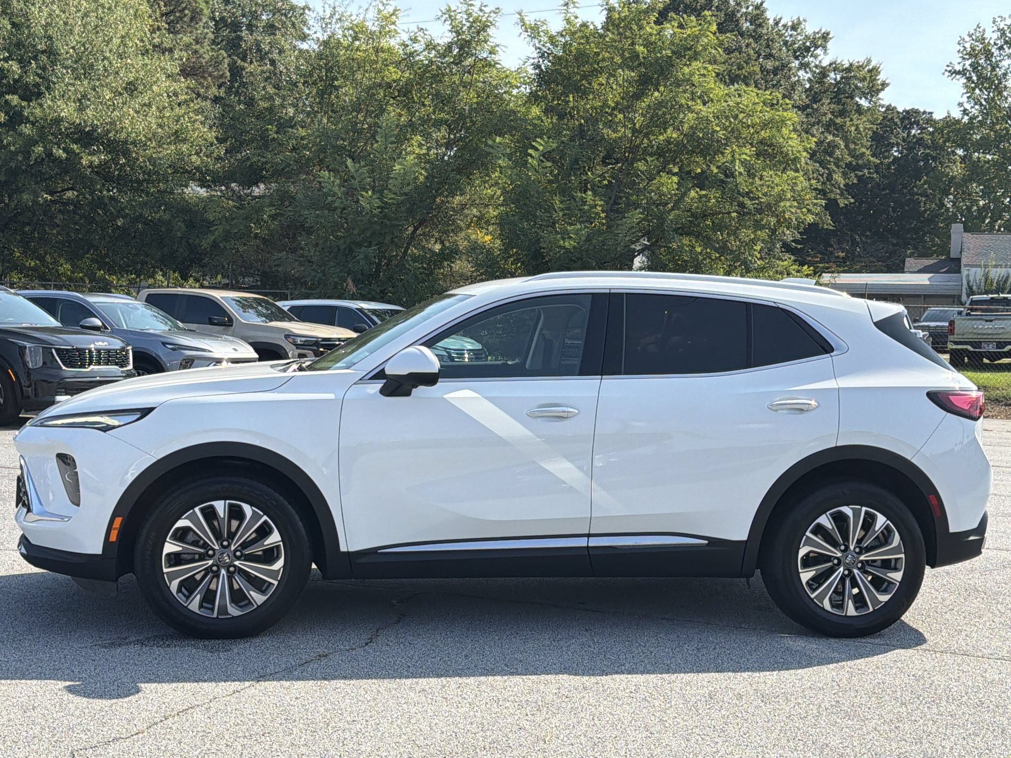 Used 2024 Buick Envision Preferred AWD/4WD image 19