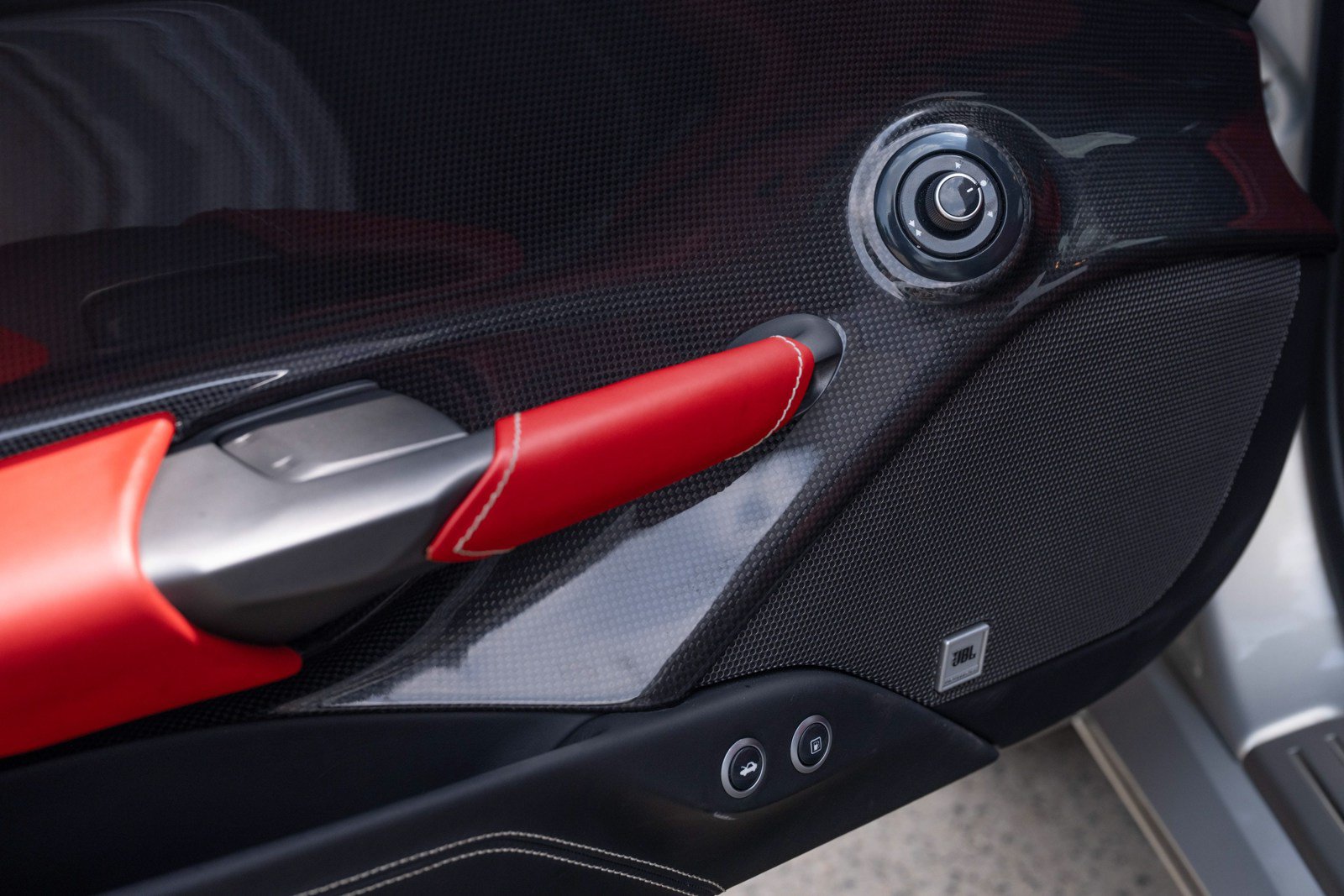 Used 2017 Ferrari 488 Spider RWD image 28