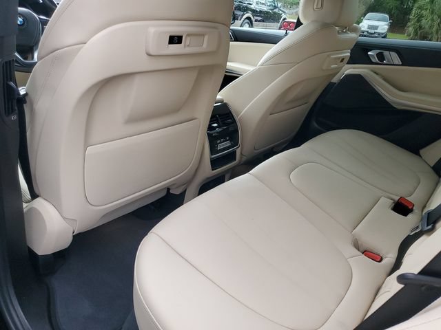 Used 2022 BMW X5 sDrive40i w/ Premium Package RWD image 13