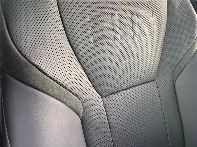Used 2025 Lexus GX 550 AWD/4WD image 19