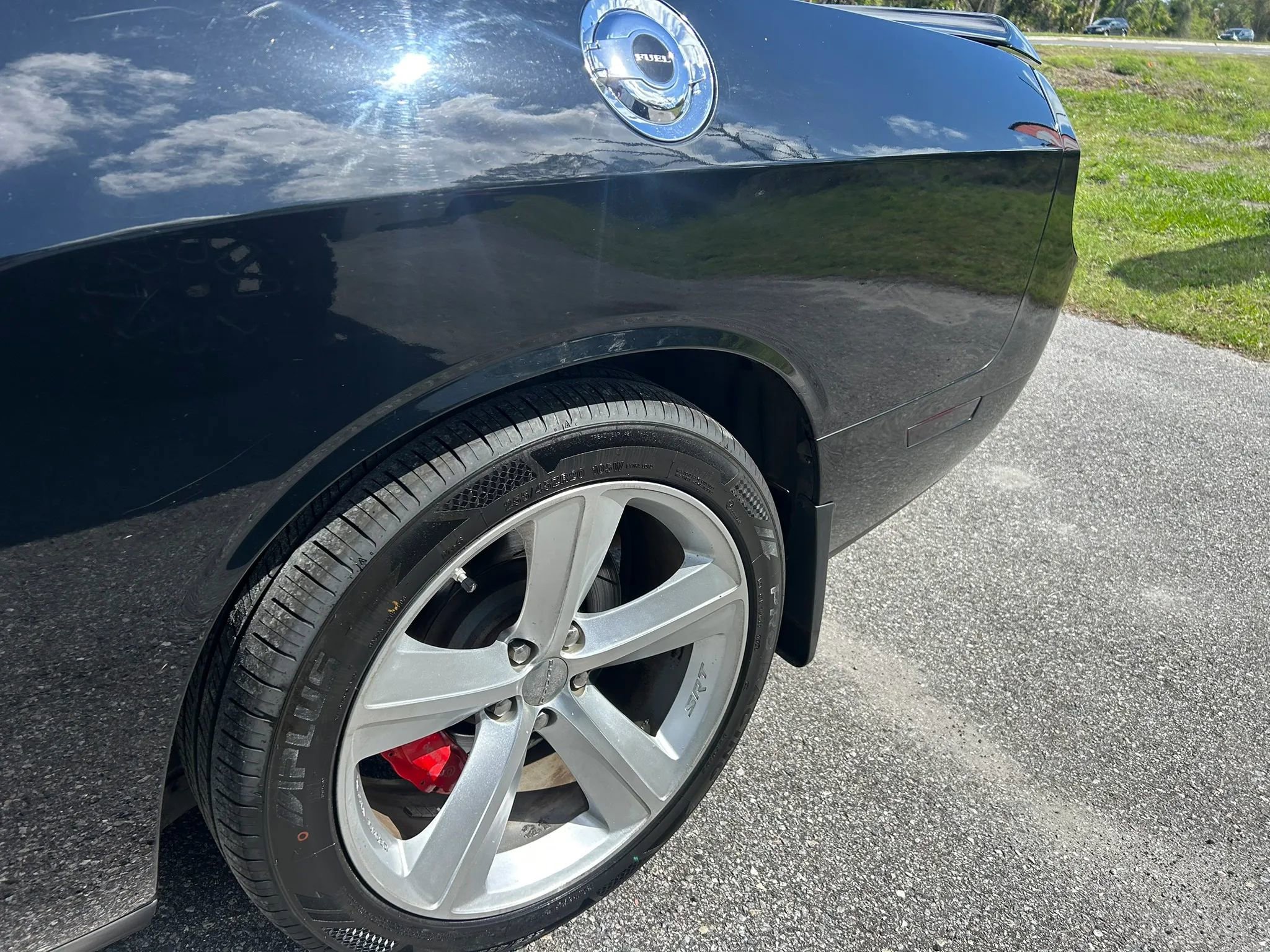 Used 2012 Dodge Challenger SRT8 w/ Premium Sound Group image 6