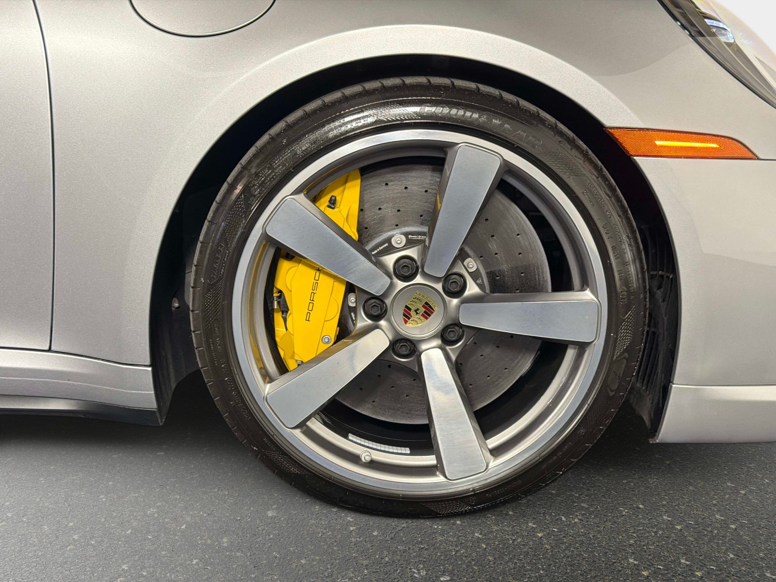 Used 2024 Porsche 911 Turbo S AWD/4WD image 21