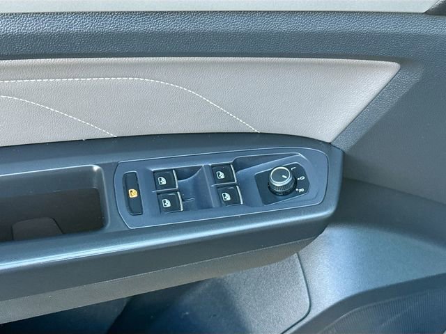 Used 2022 Volkswagen Atlas SE image 17