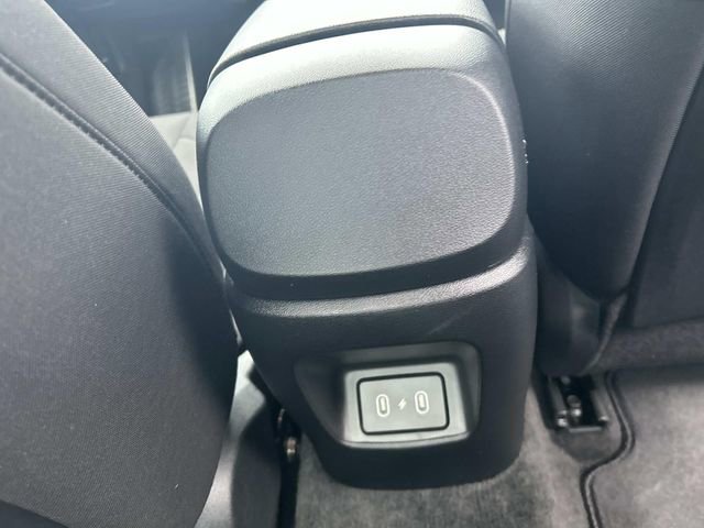 Certified 2025 Hyundai Elantra Sport image 15