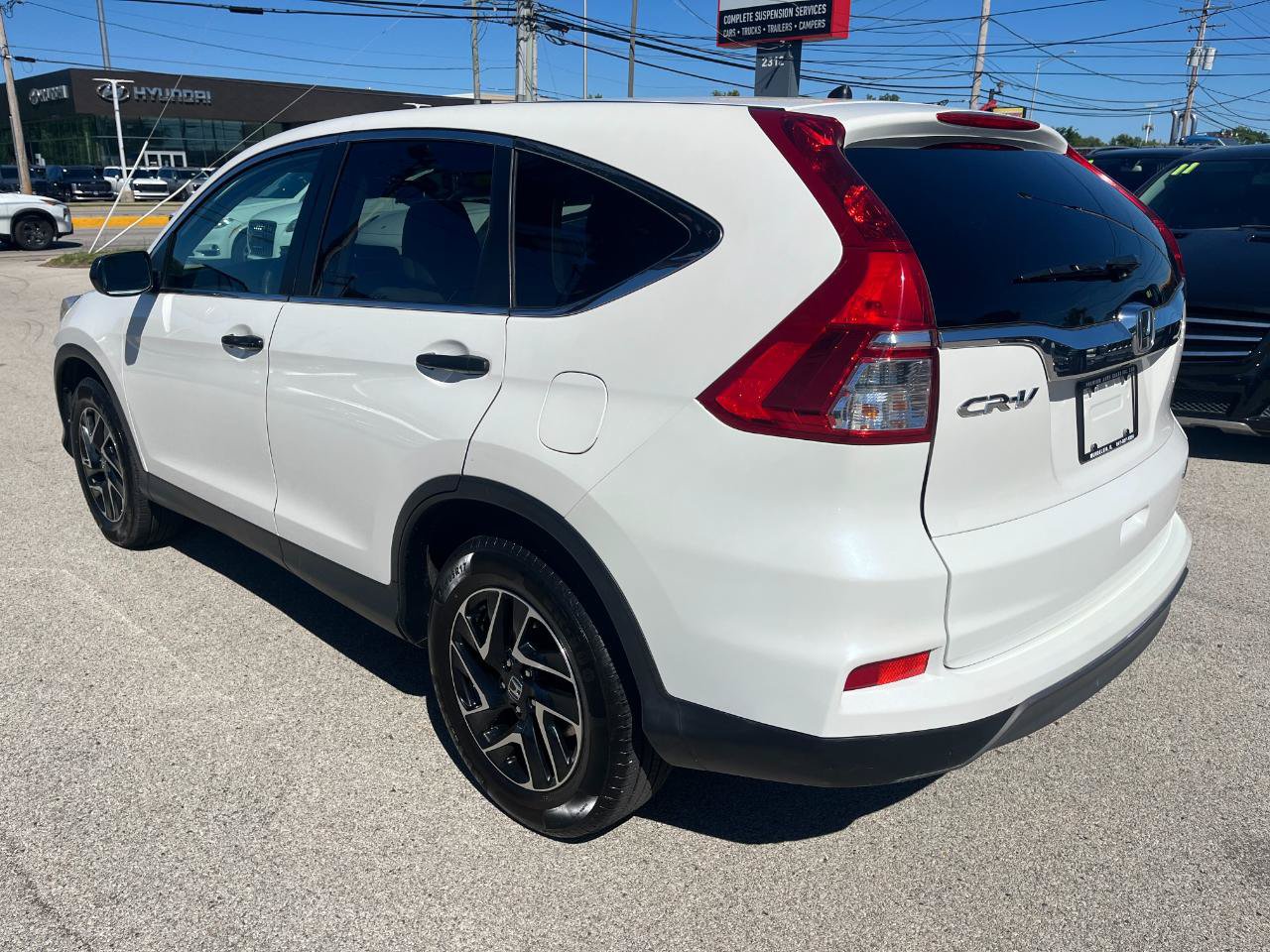 Used 2016 Honda CR-V SE image 3
