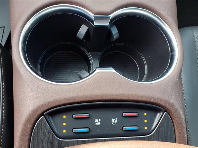 Used 2021 Toyota Venza Limited w/ Carpet Mat Package (TMS) image 27