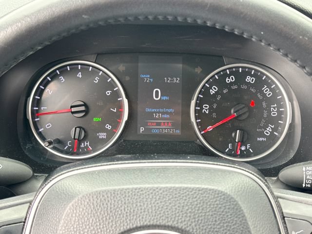 Used 2020 Toyota RAV4 XLE Premium AWD/4WD image 26