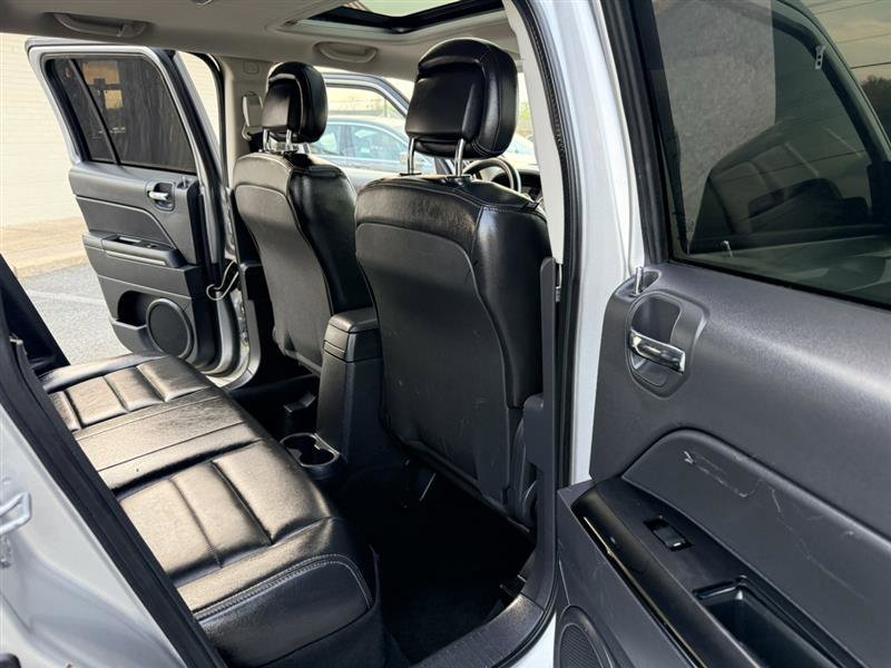 Used 2012 Jeep Patriot Limited w/ Sun/Sound Group image 16