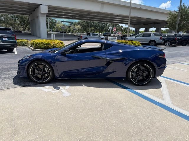 Used 2025 Chevrolet Corvette E-Ray w/ Stealth Interior Trim Package AWD/4WD image 4